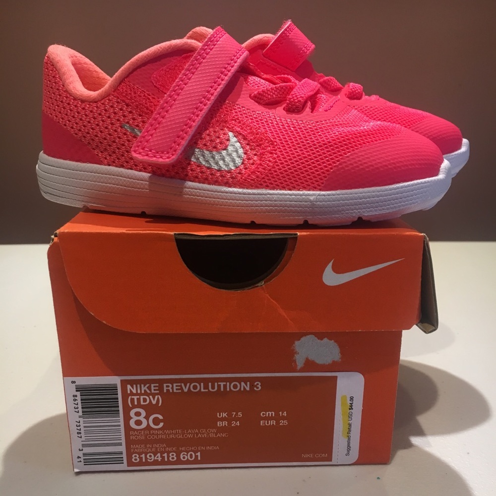 Nike Revolution 3- Brand new no tags- never worn